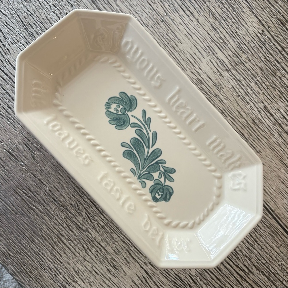 Pfaltzgraff Cream Ceramic Bread Tray with Green Floral Design and Saying